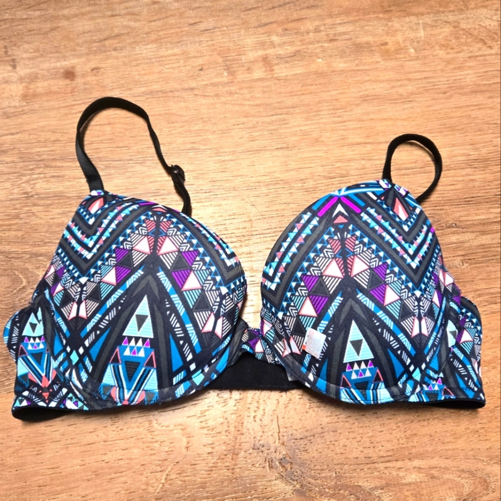 PINK Victoria's Secret Blue, Black, and Purple Bra Size 34B